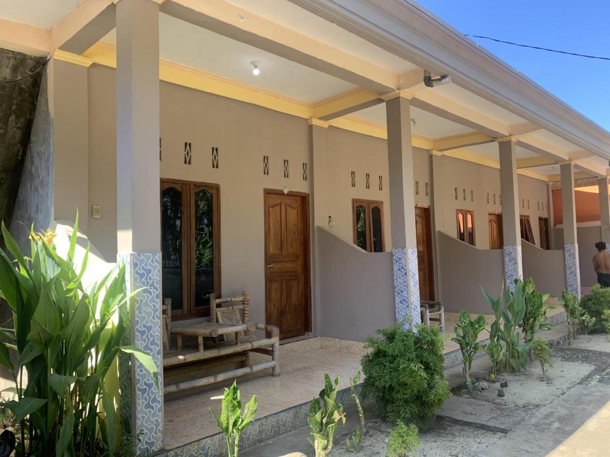 Roby Homestay Kuta  Extérieur photo