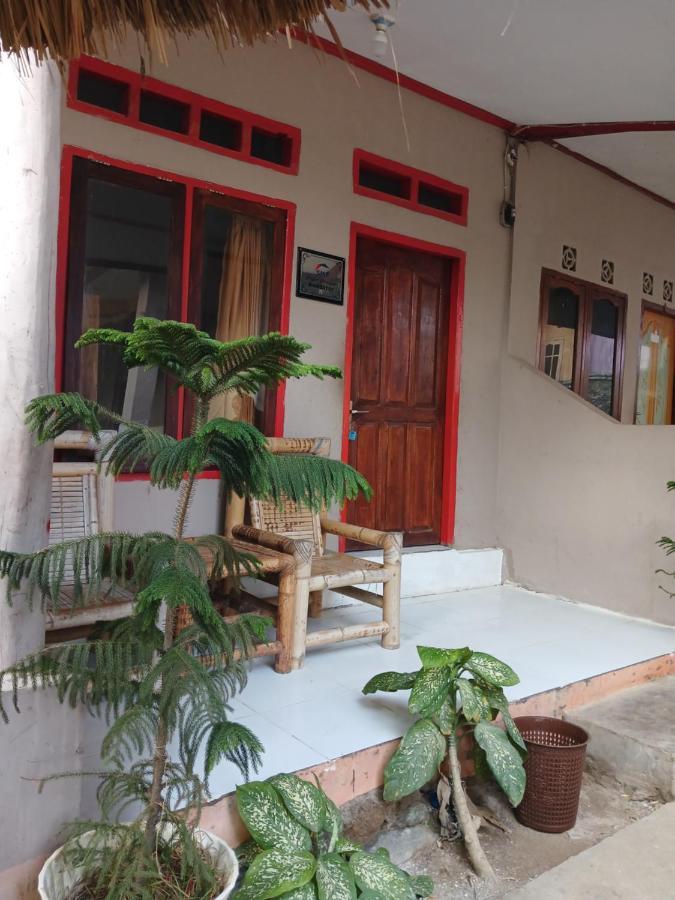 Roby Homestay Kuta  Extérieur photo