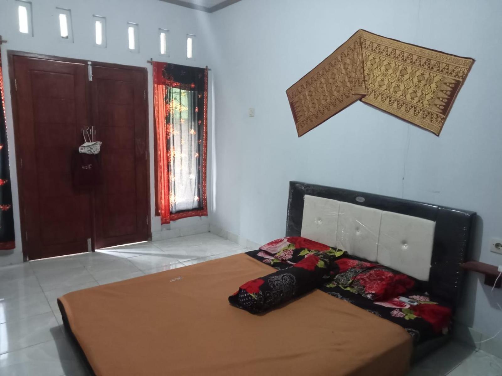 Roby Homestay Kuta  Extérieur photo